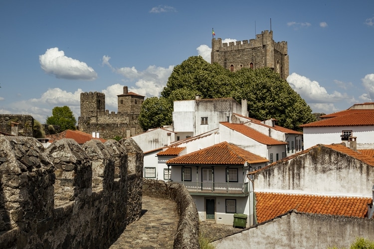 Lembras-te desta? - Um belo e muito antigo mapa de Portugal